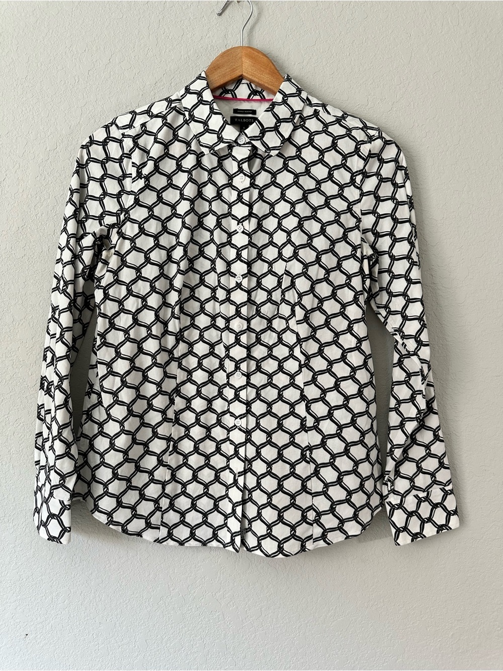 Talbots Black & White Linked Geometric Button-Up Shirt